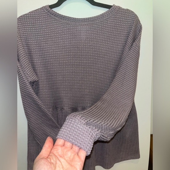 💜 Dusty Lilac Peplum Top - Picture 9 of 9